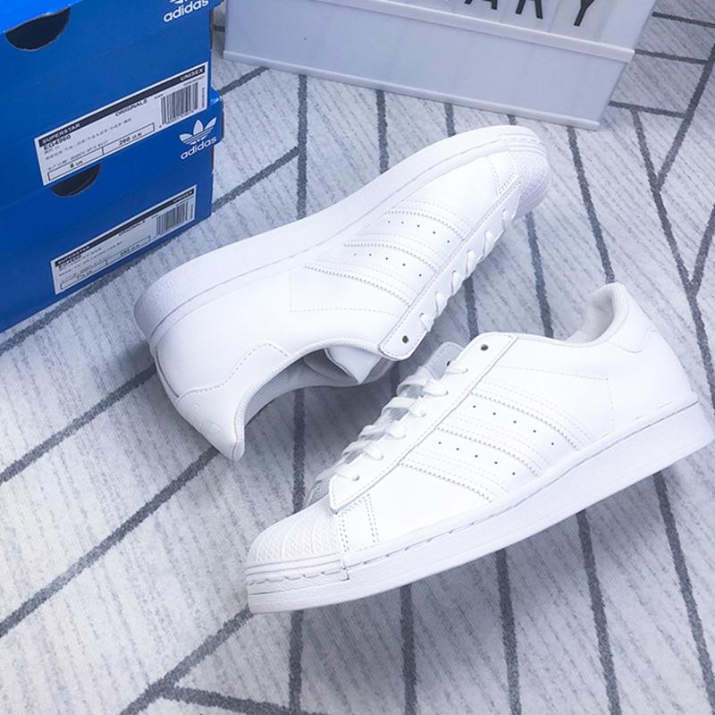 adidasOriginals白