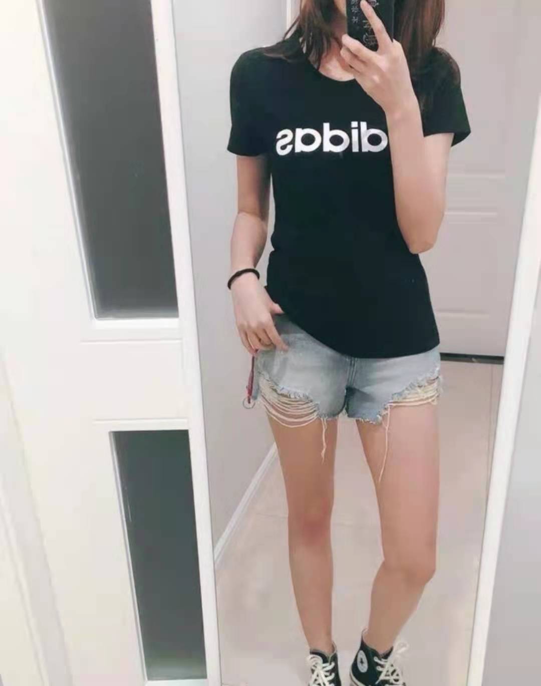 超赞的运动休闲短袖T恤  