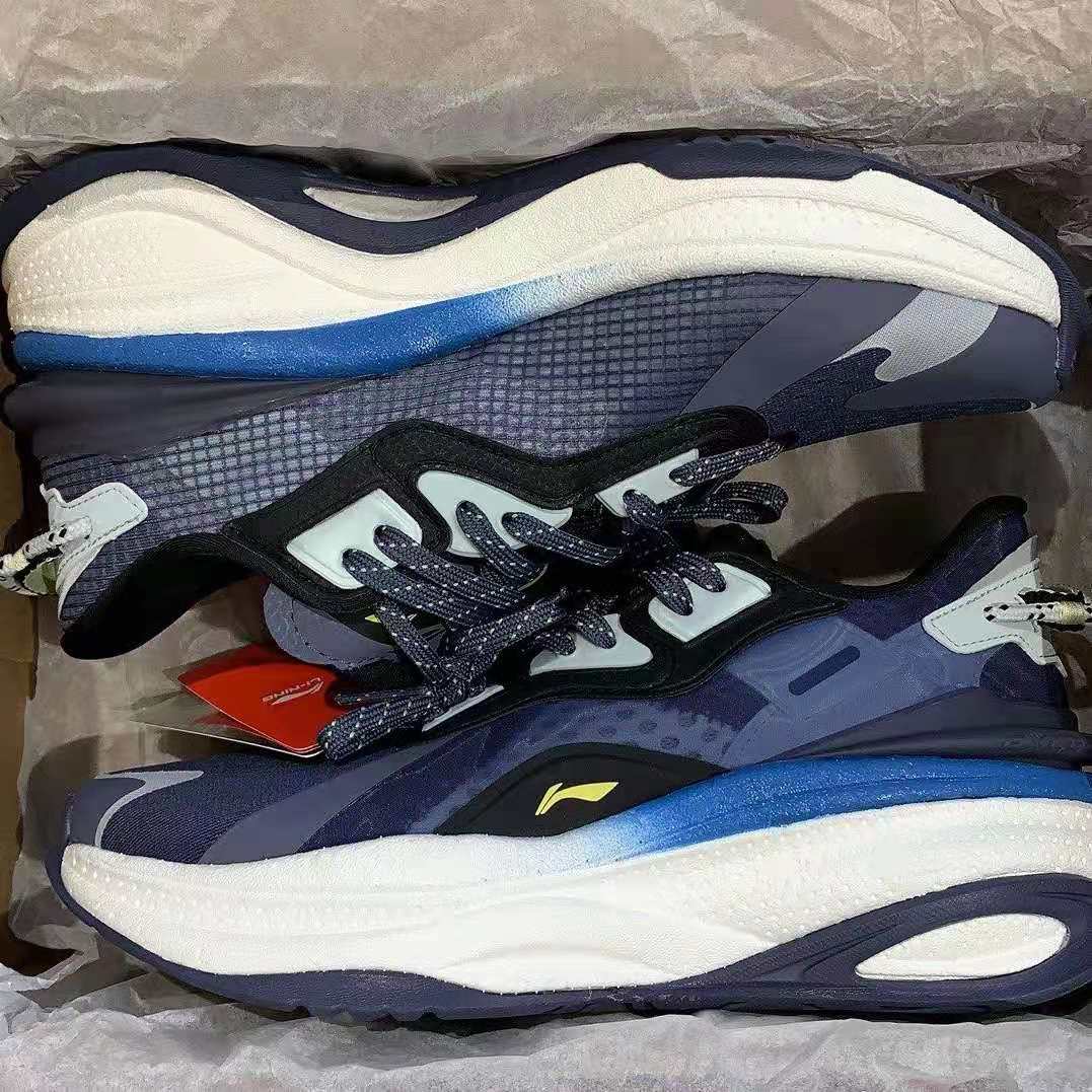 送朋友的鞋