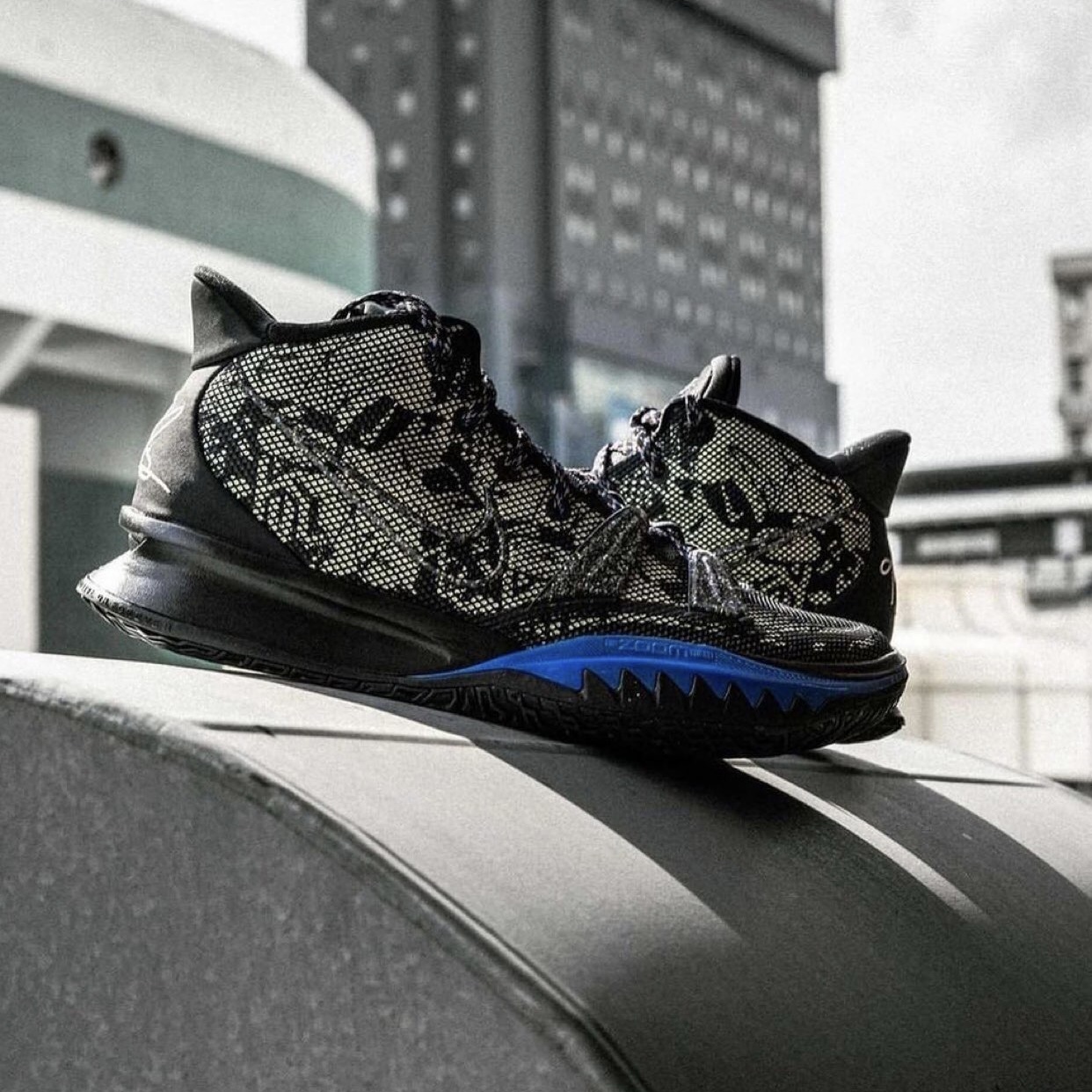 Nike Kyrie 7 黑色/蓝色