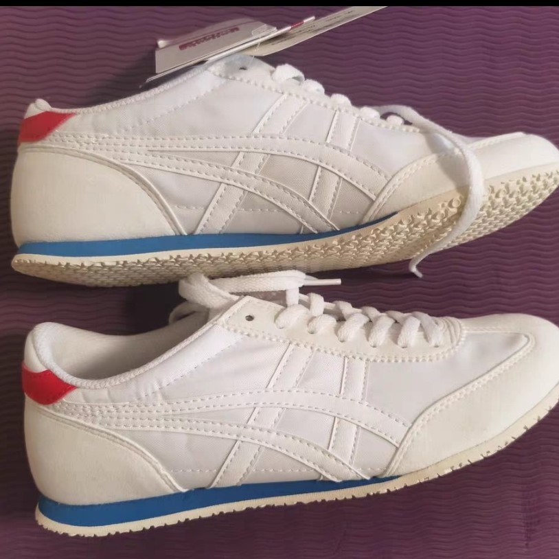  Onitsuka 