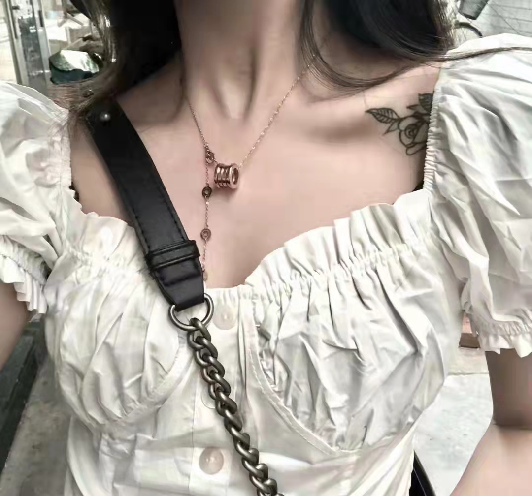 物美价廉的项链