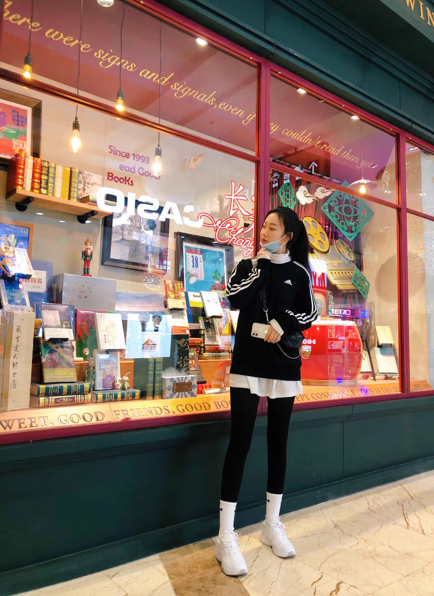 adidas 运动服上衣三条纹长袖分享
