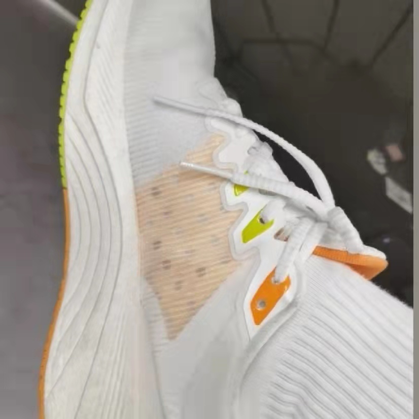 新入手的李宁