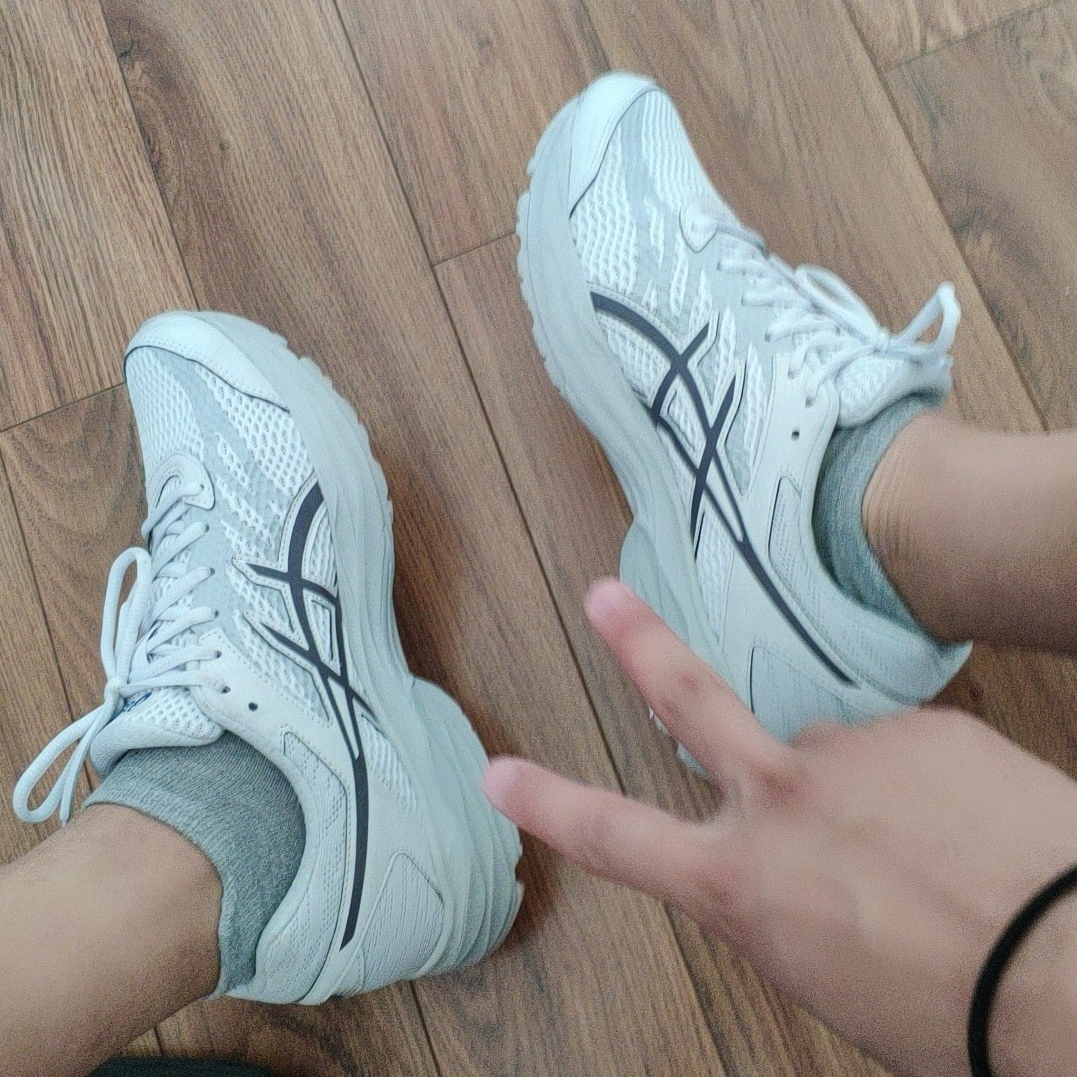 很好看的一款鞋子