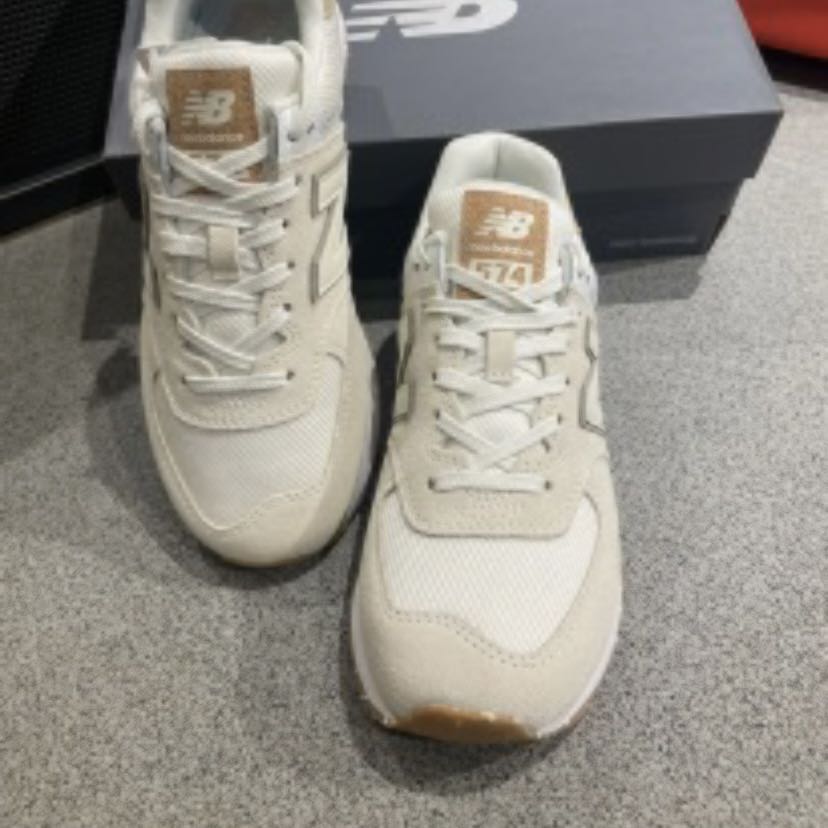New Balance 574