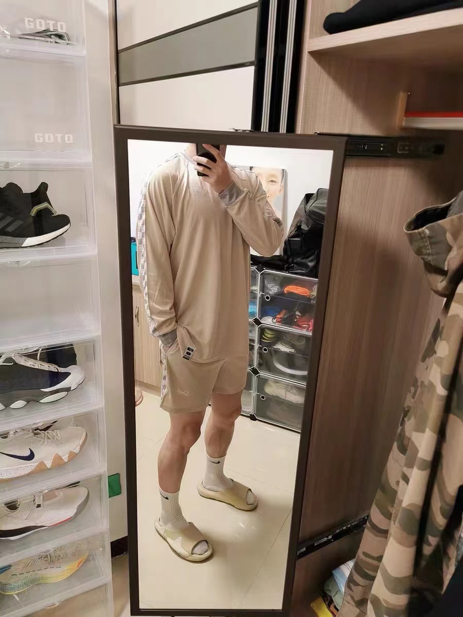 巨巨巨好看的训练服~