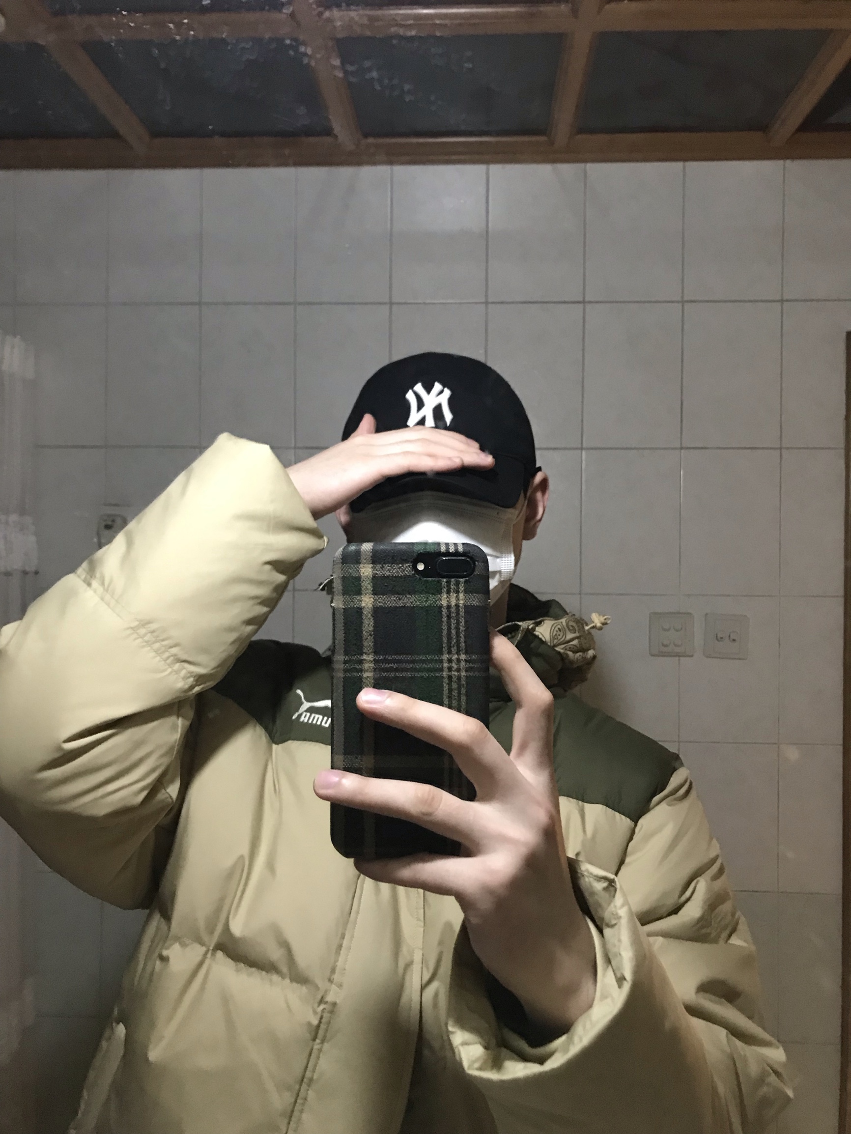 Puma 腰果花拼接运动羽绒服分享
