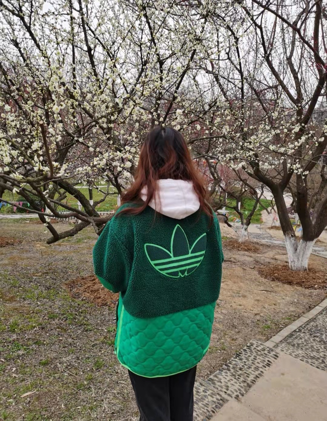 adidas 羊羔绒外套分享