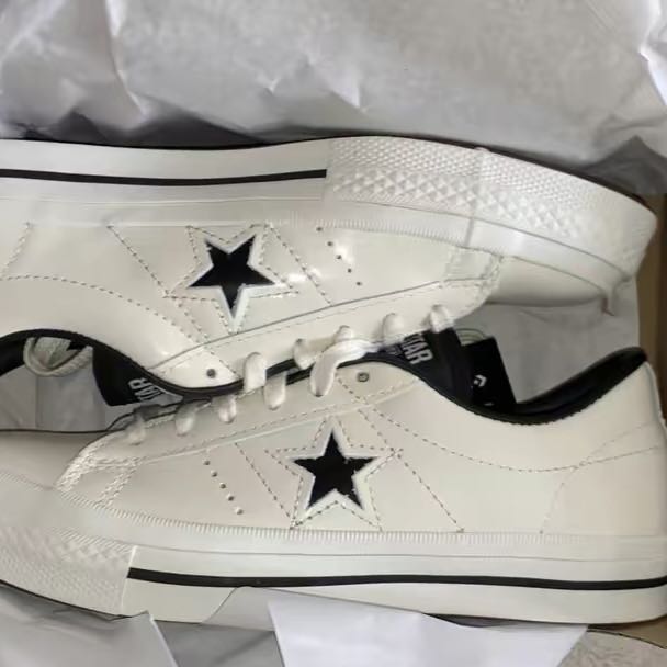 Converse One Star