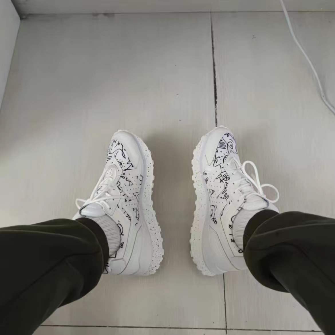  李宁 Wade 001