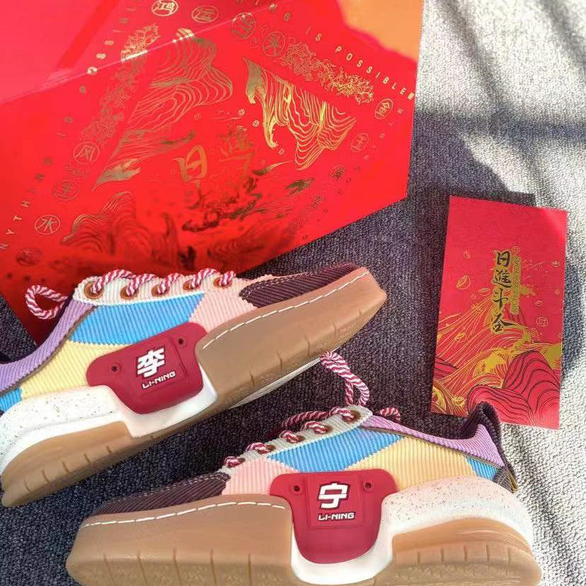 颜色好看，超级百搭，产品质量好