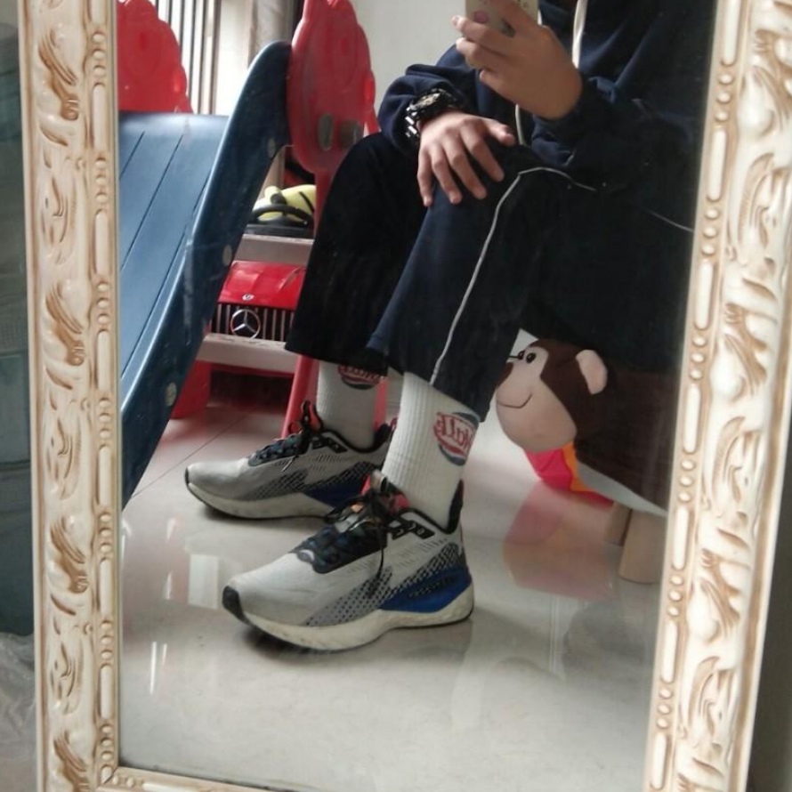 特步经典跑鞋推荐