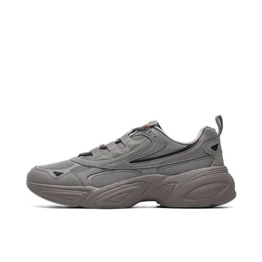 FILA2022年春季新款运动鞋