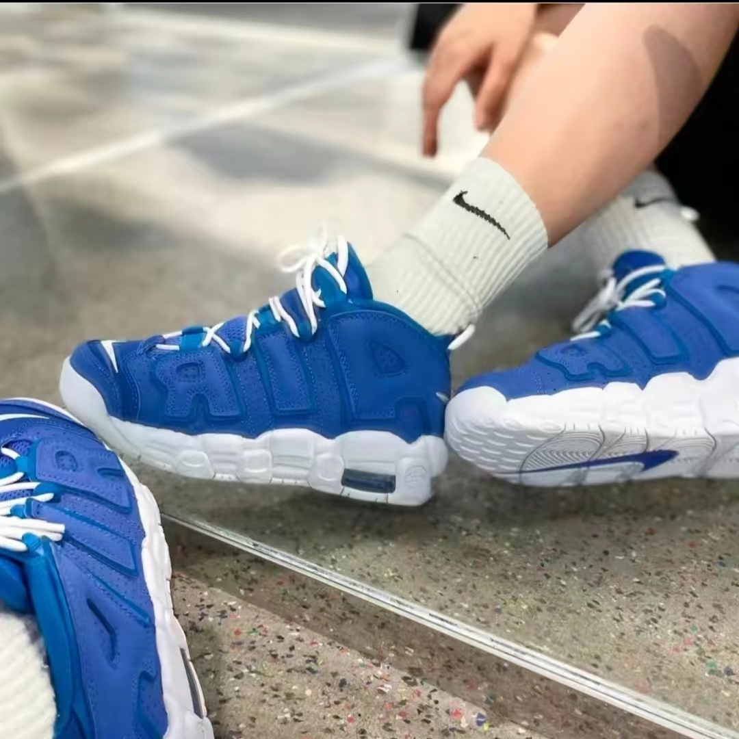 nike里程碑式球鞋