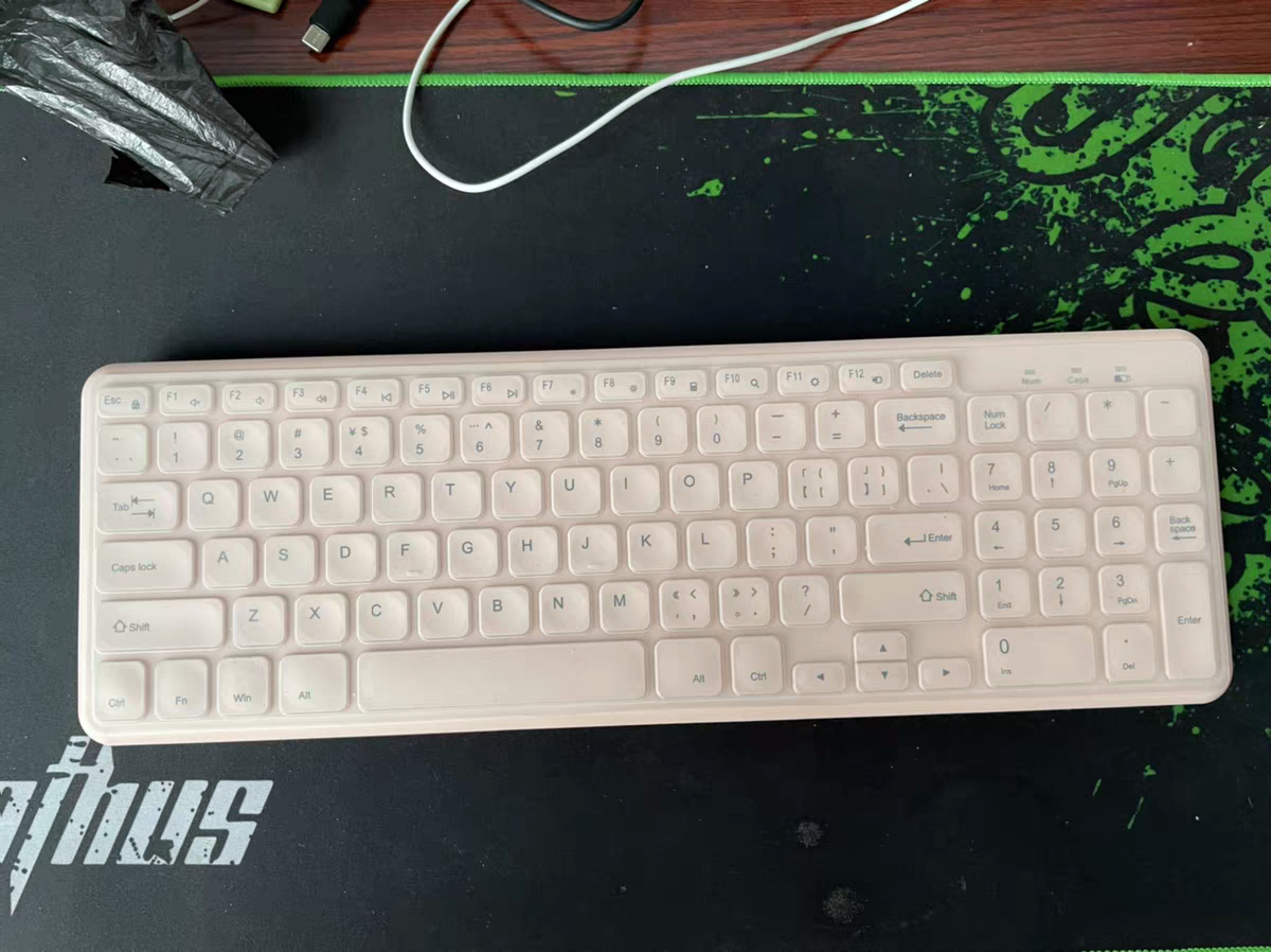 性价比超高的航世 H256