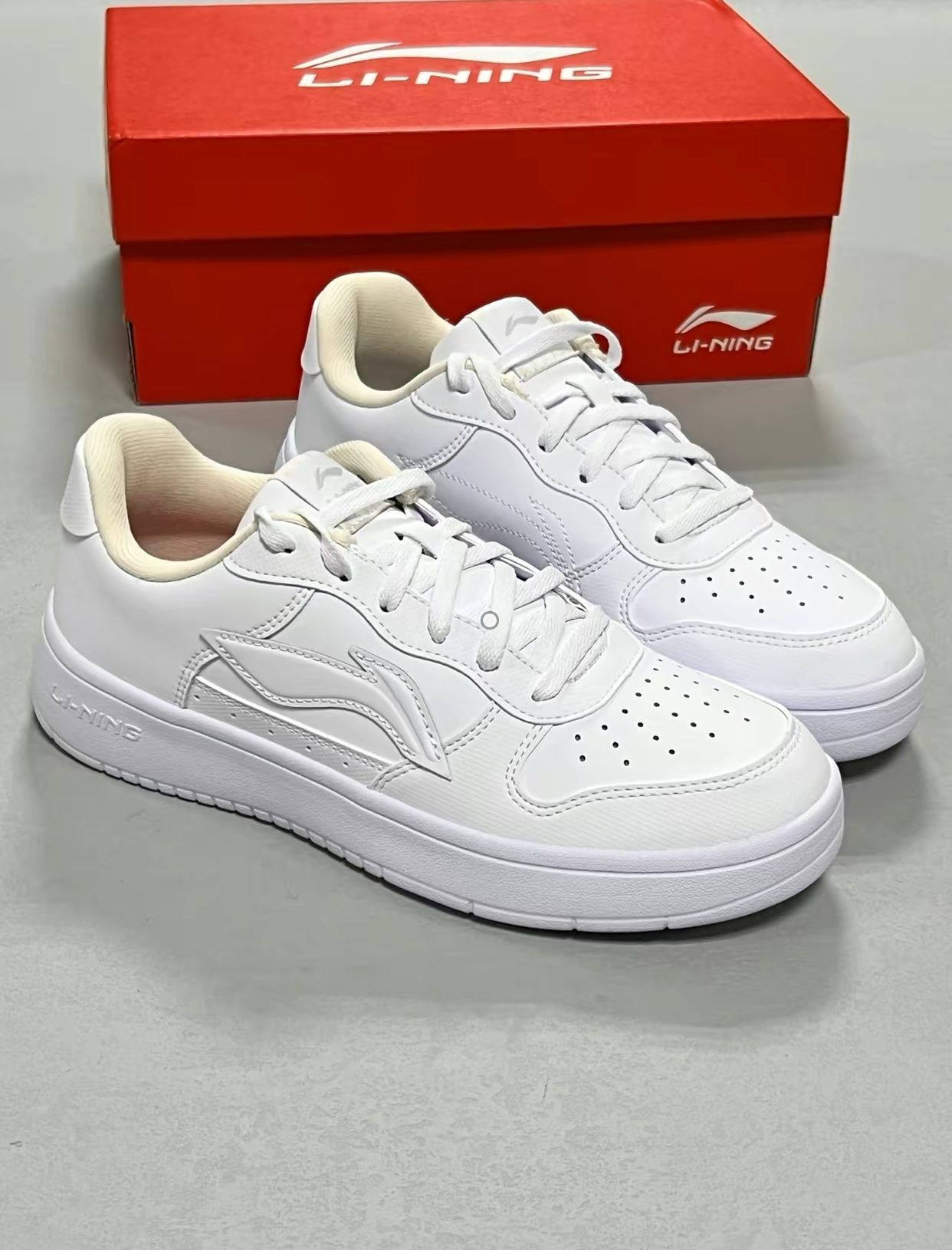 百元高性价比小白鞋