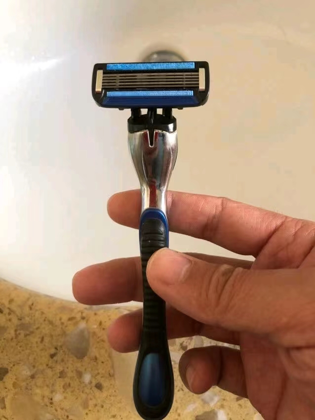 这款老品牌剃须刀，你值得拥有！