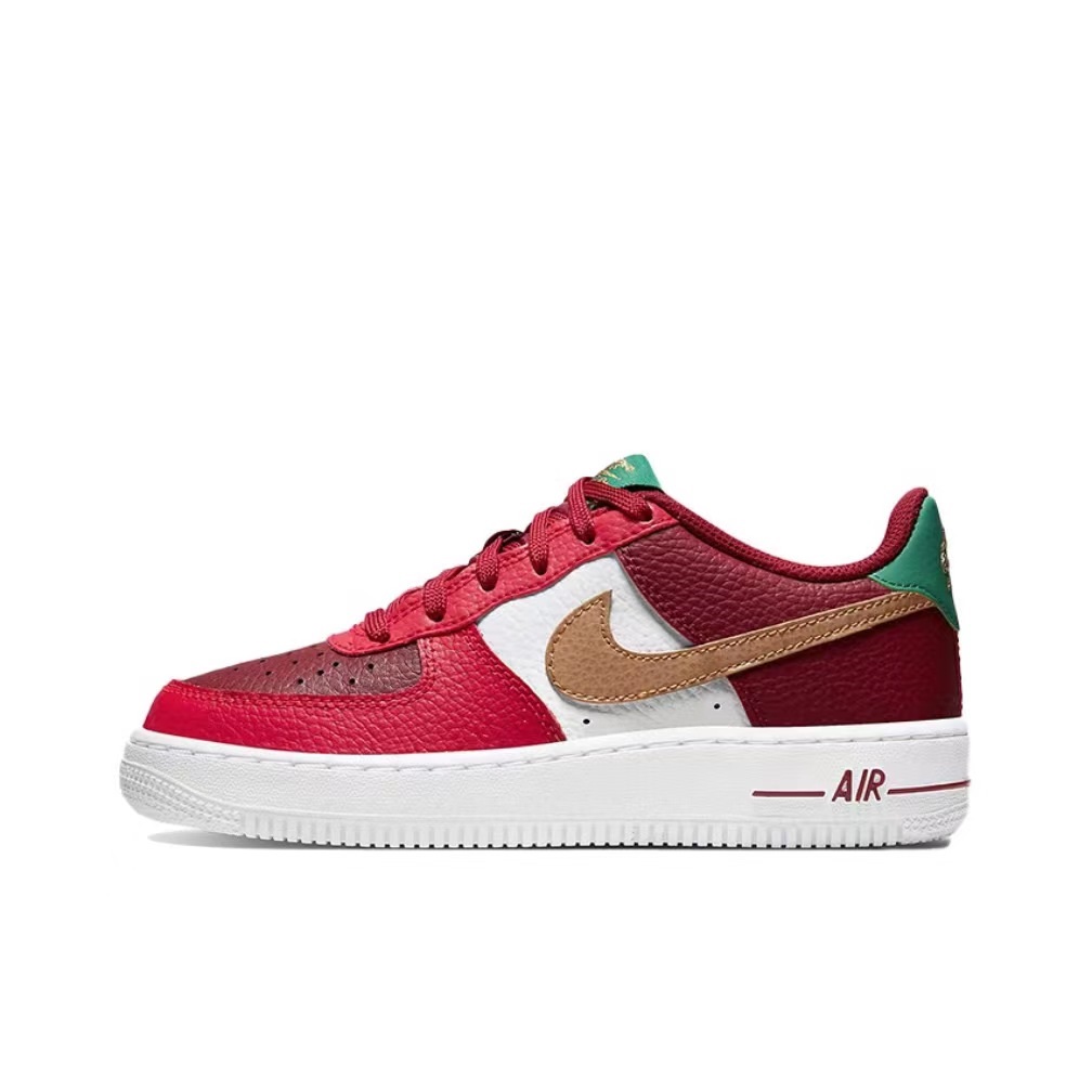 推荐商品：Nike Air Force 1 空军一号 板鞋 轻便舒适百搭耐磨防滑复古 GS/低帮/圣诞节