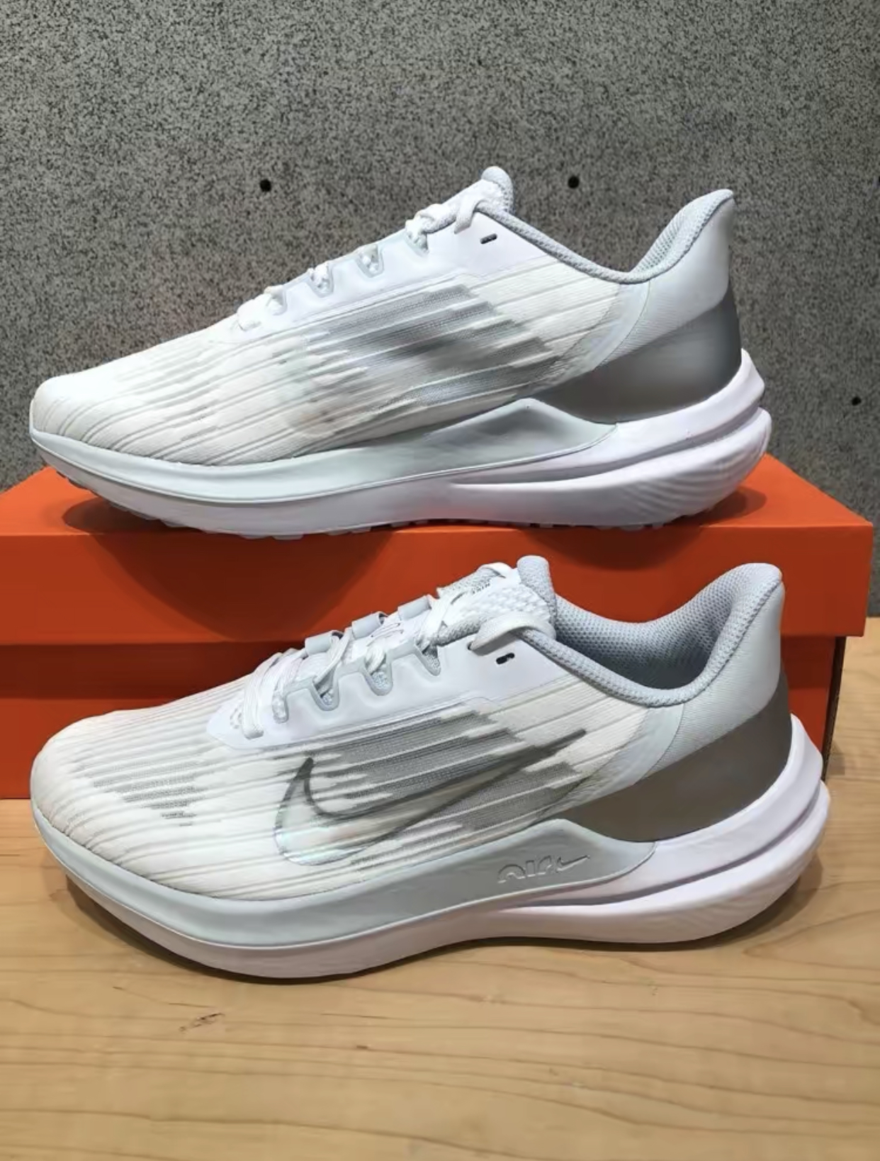 Nike Air Winflo 9，给你绝对的舒适！