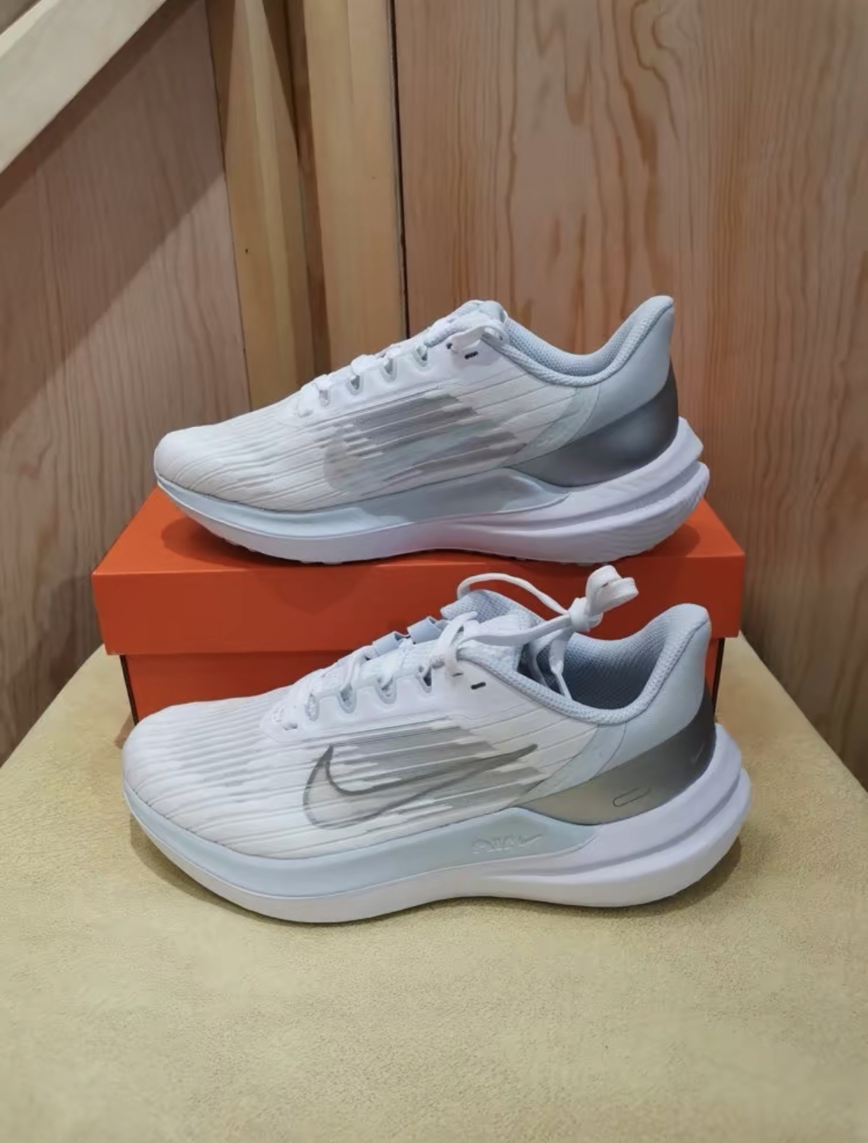 Nike Air Winflo 9，脚感更舒适！