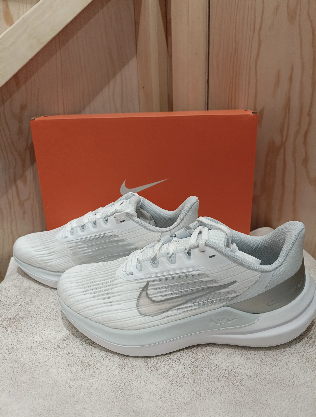 Nike Air Winflo 9，回弹力出众！