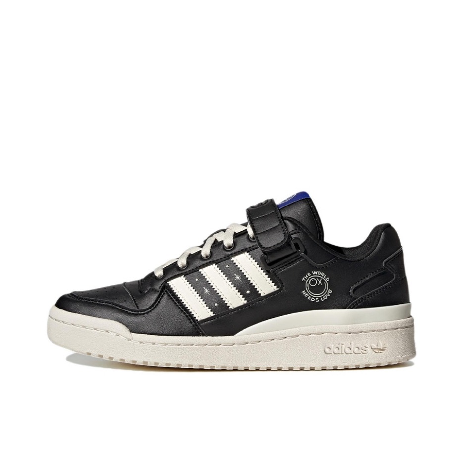 推荐商品：adidas Originals Forum 板鞋 轻便复古防滑时尚魔术贴篮球风薄底包裹性 André Saraiva联名/熊猫/黑色/白色/粉色