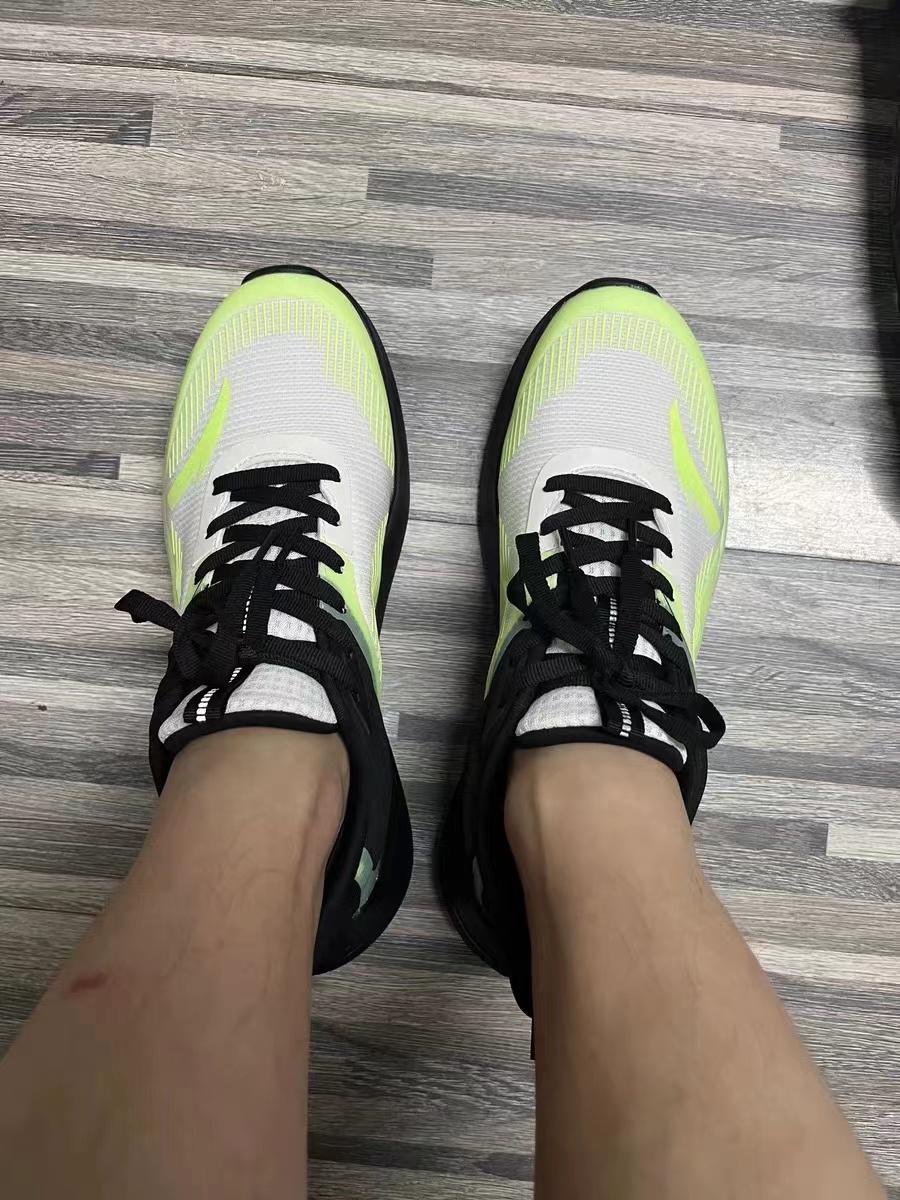 陪我瘦了10斤的跑步鞋！安踏毒刺YYDS!