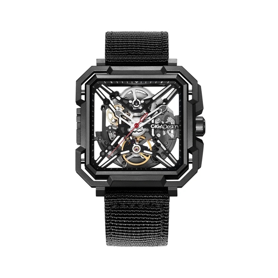 推荐商品：CIGA Design/玺佳 X系列 方形镂空自动机械男士手表 X031-BB01-2BK