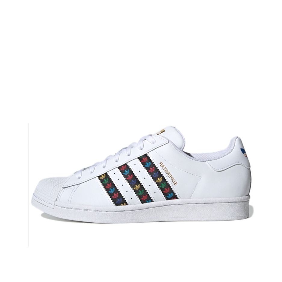 推荐商品：【宋雨琦同款】 adidas Originals Superstar 板鞋 轻便贝壳头薄底舒适百搭耐磨复古 黑色/白色/多彩/彩色logo