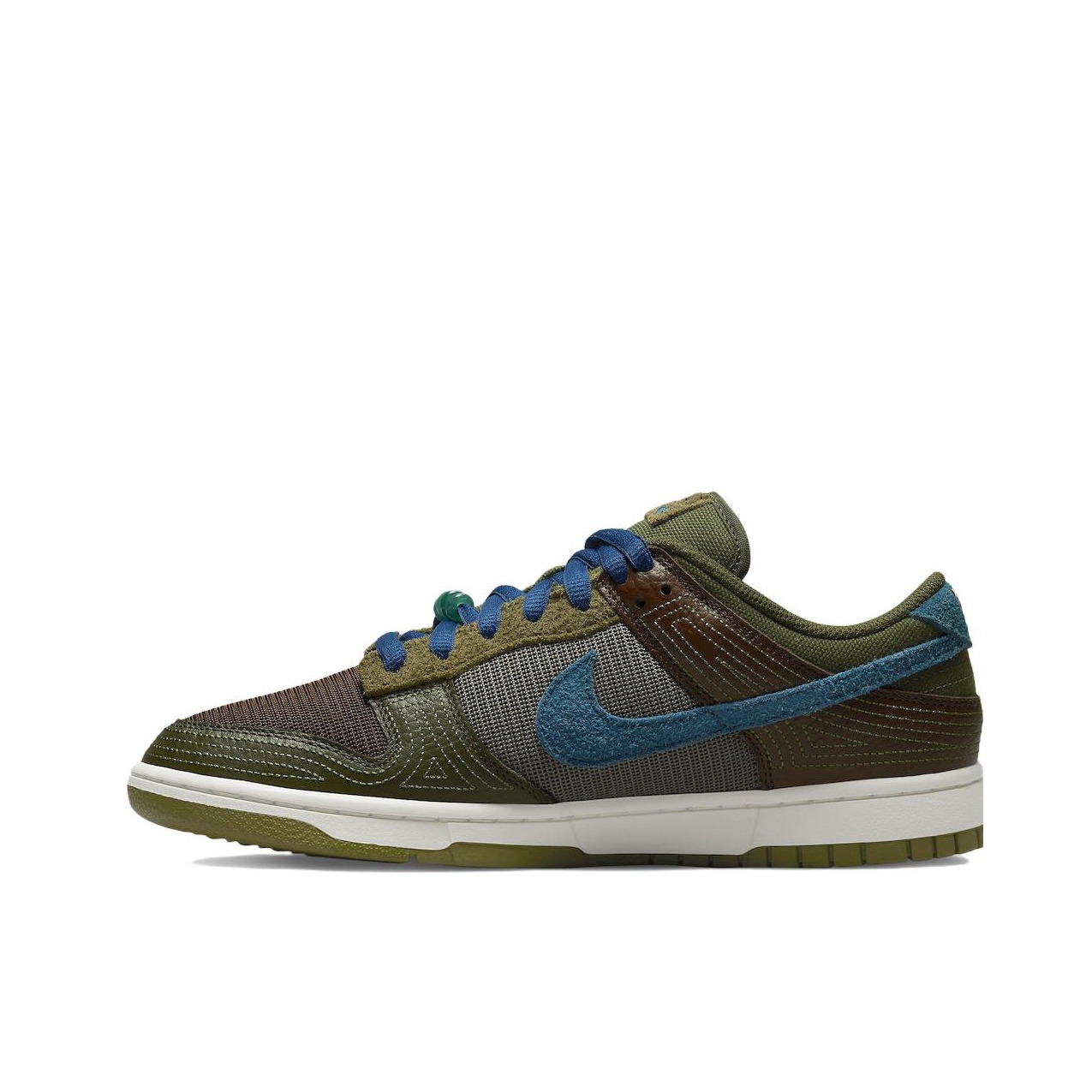 推荐商品：Nike Dunk 板鞋 经典复古百搭 串珠/橄榄绿/蓝色