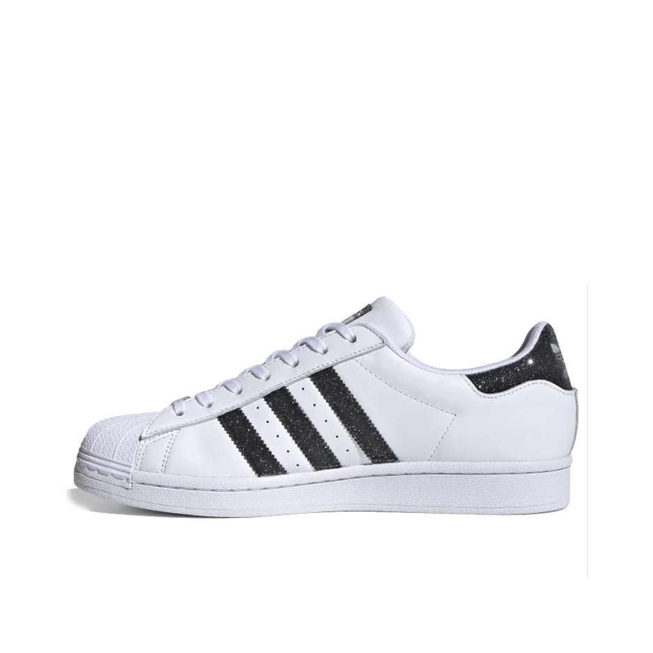 推荐商品：【宋雨琦同款】 adidas Originals Superstar 板鞋 轻便贝壳头薄底舒适百搭耐磨复古 施华洛世奇联名/白色/黑色