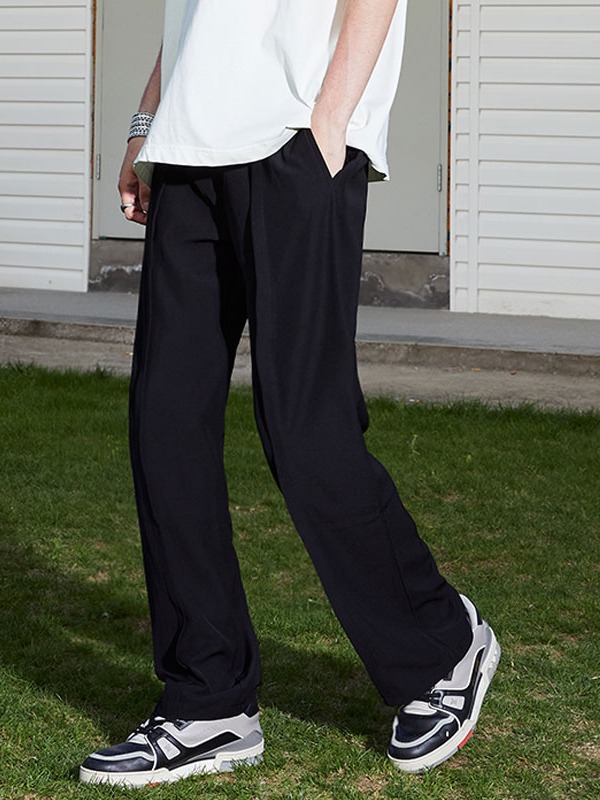 推荐商品：【唐九洲同款】KREATE 纯色微弹直筒西装裤 KRT21116P 黑