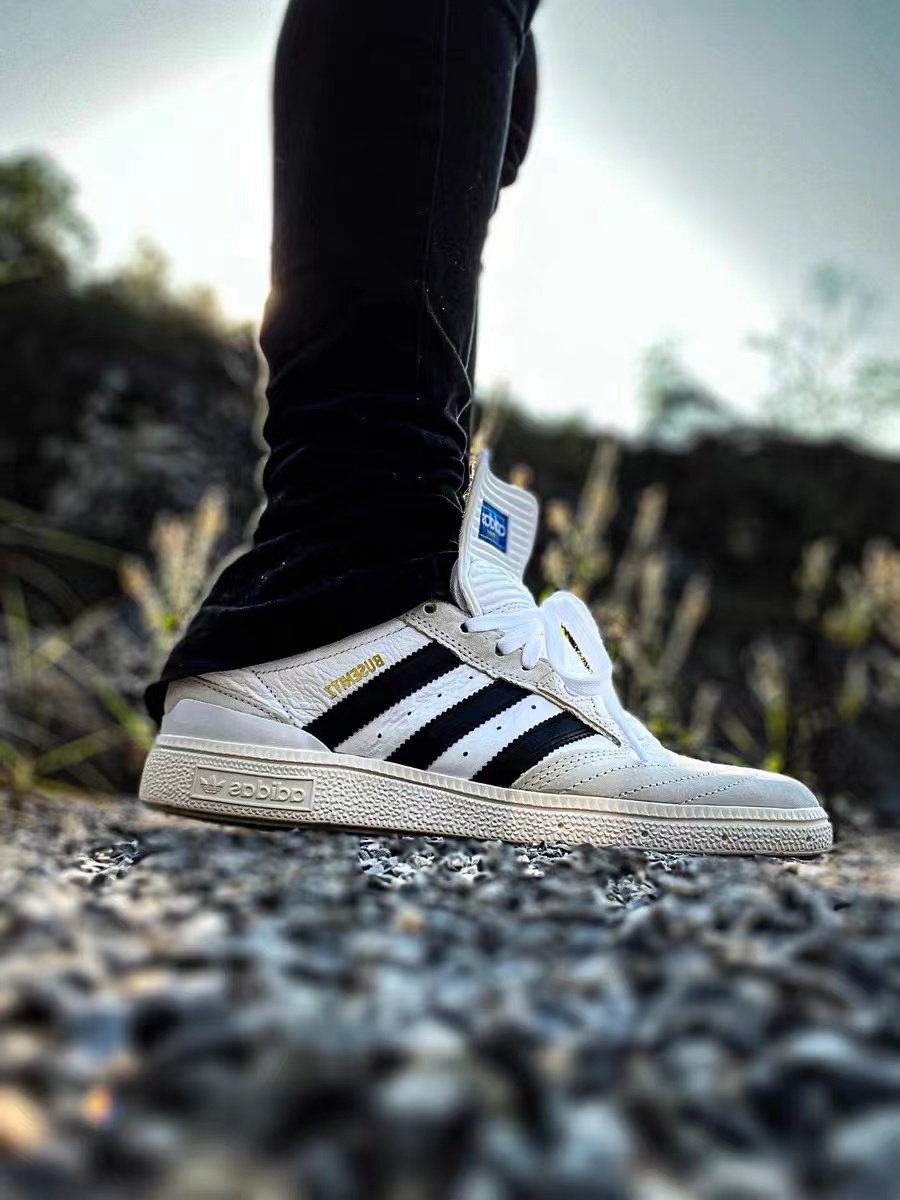 复古滑板鞋风格必选，adidas Originals Busenitz