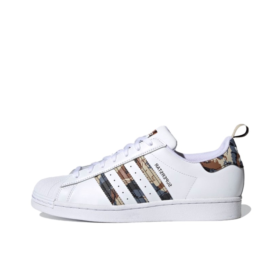 推荐商品：【宋雨琦同款】 adidas Originals Superstar 板鞋 轻便贝壳头薄底舒适百搭耐磨复古 白色/棕色/迷彩