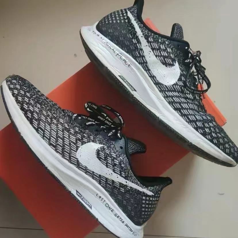 跑步必备的高配置跑鞋