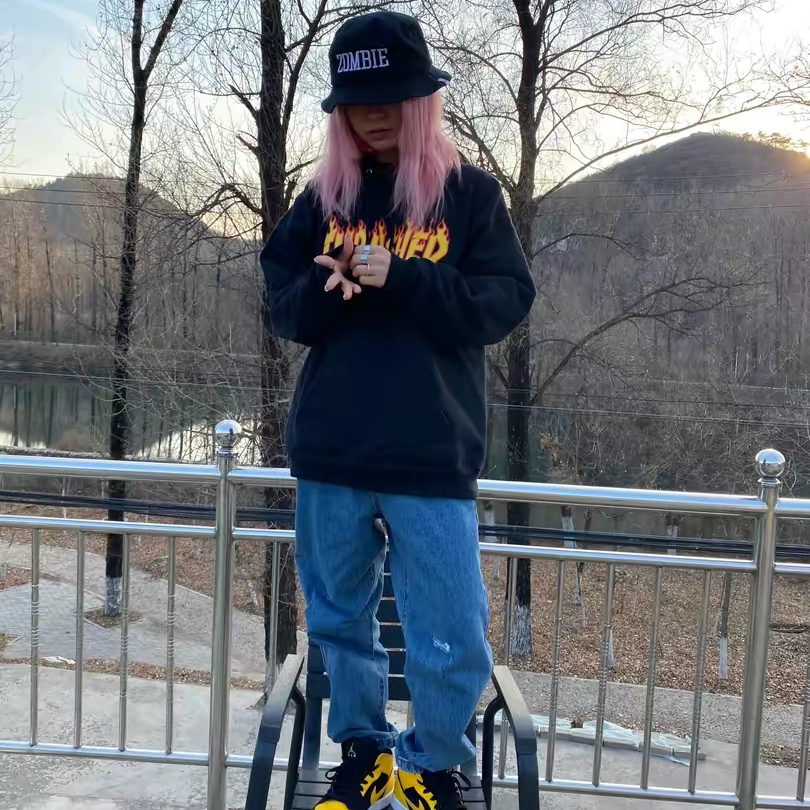 这件黑色火焰太有个性了吧