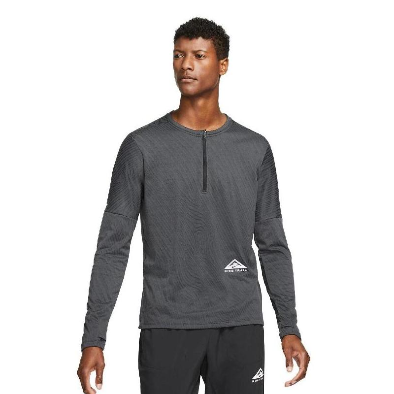 Nike 圆领透气长袖T恤 DD4480