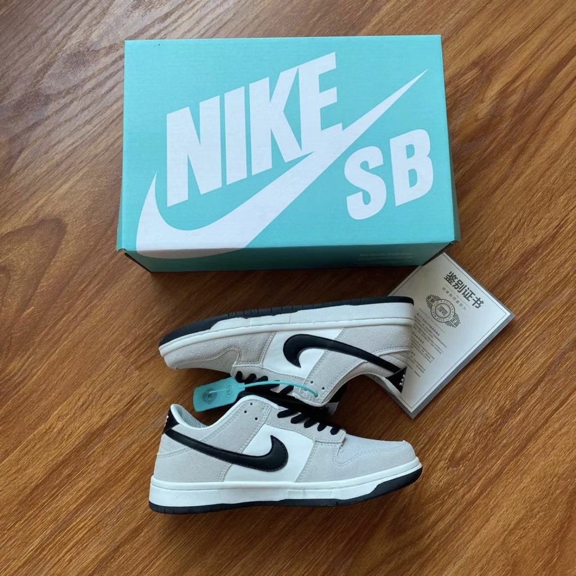 NIKE滑板鞋系列出名的也就是 Dunk 系列