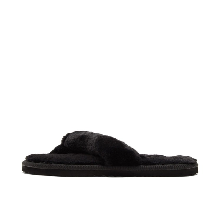 推荐商品：Puma/彪马 Fluff Flip 拖鞋 舒适轻便 闲防滑一字运动静音 黑色/金色