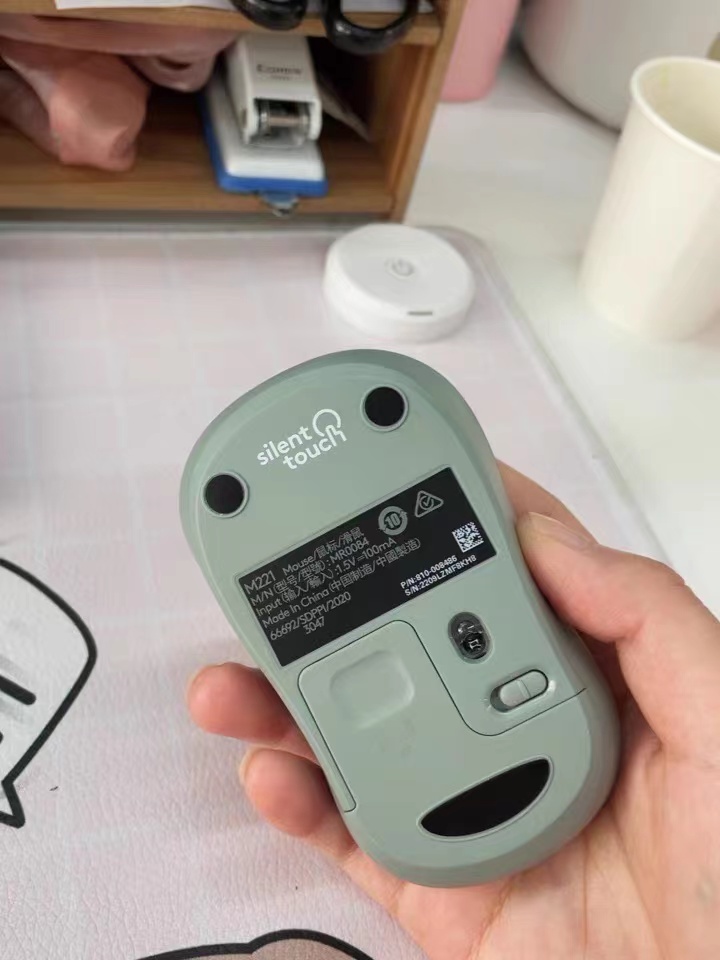 被颜值所吸引的鼠标