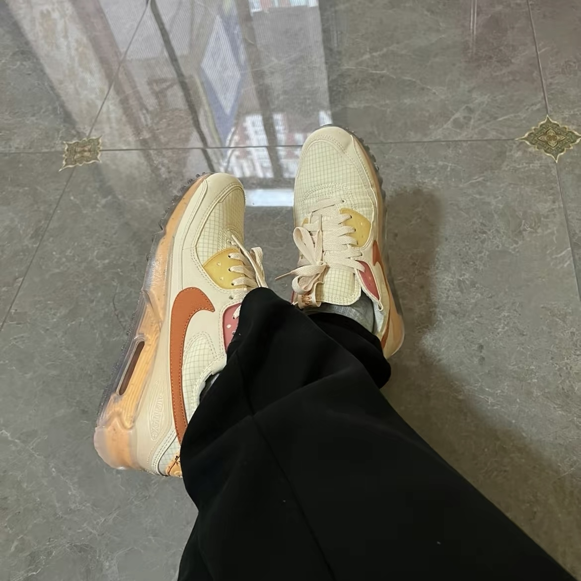 Off white 解构风搭配垃圾鞋Air Max go米橙💋💋💋