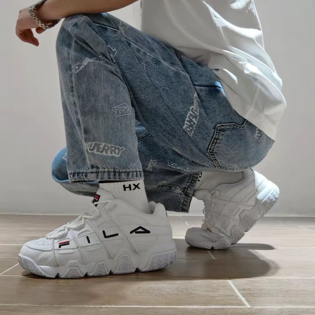 很百搭且很舒服的一款鞋子，适合秋天