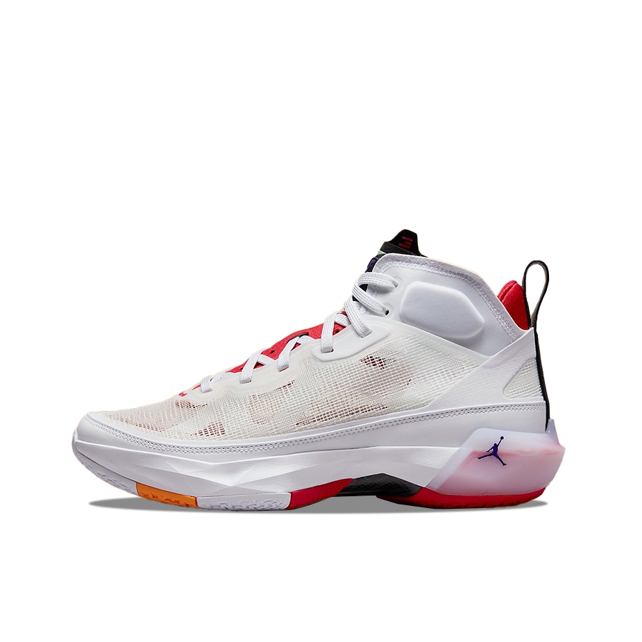 推荐商品：Air Jordan 37 篮球鞋 防滑耐磨缓震透气时尚百搭实战 国外版/兔八哥