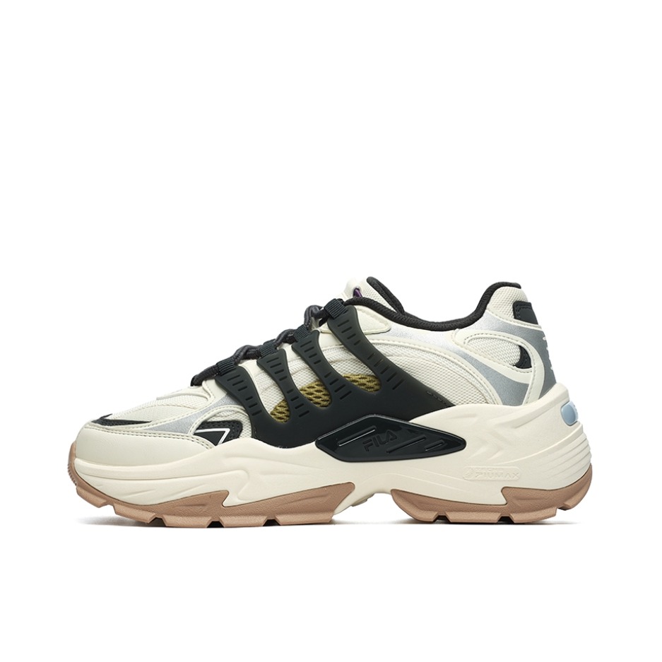 推荐商品：FILA/斐乐 CORALLO 织物 舒适耐磨 时尚百搭 运动休闲 厚底鞋 古白/阴影灰