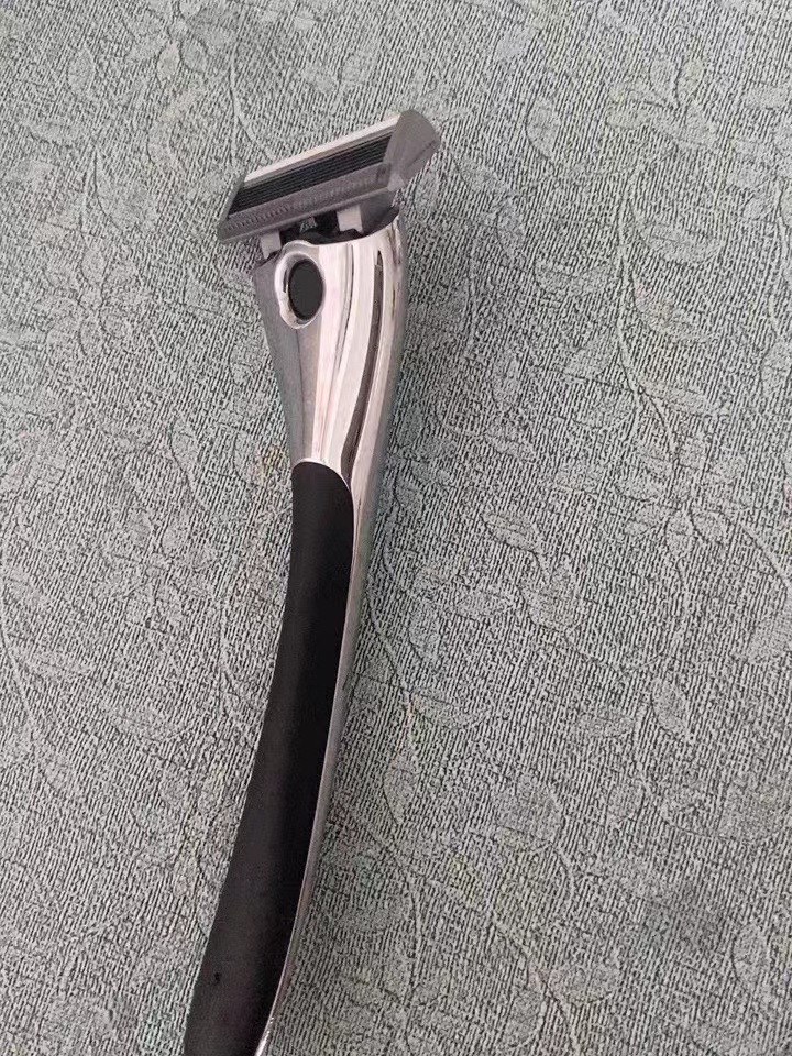 型男必备的剃须刀