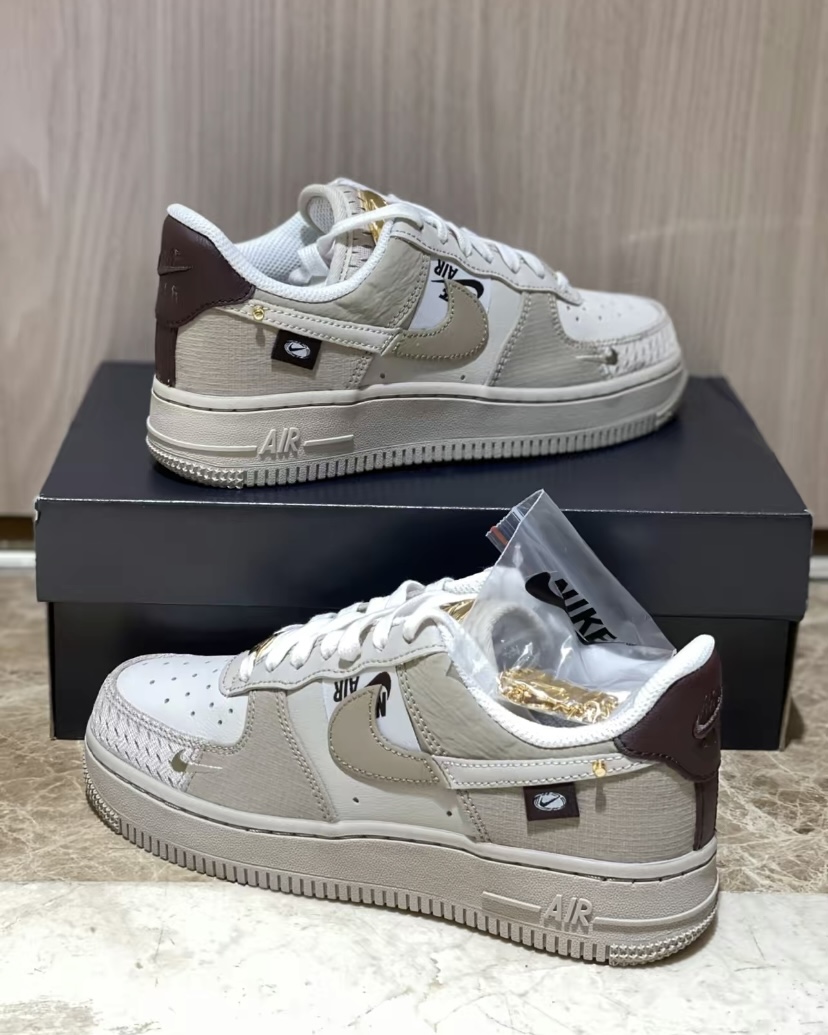 卡其色AF1很特别呢