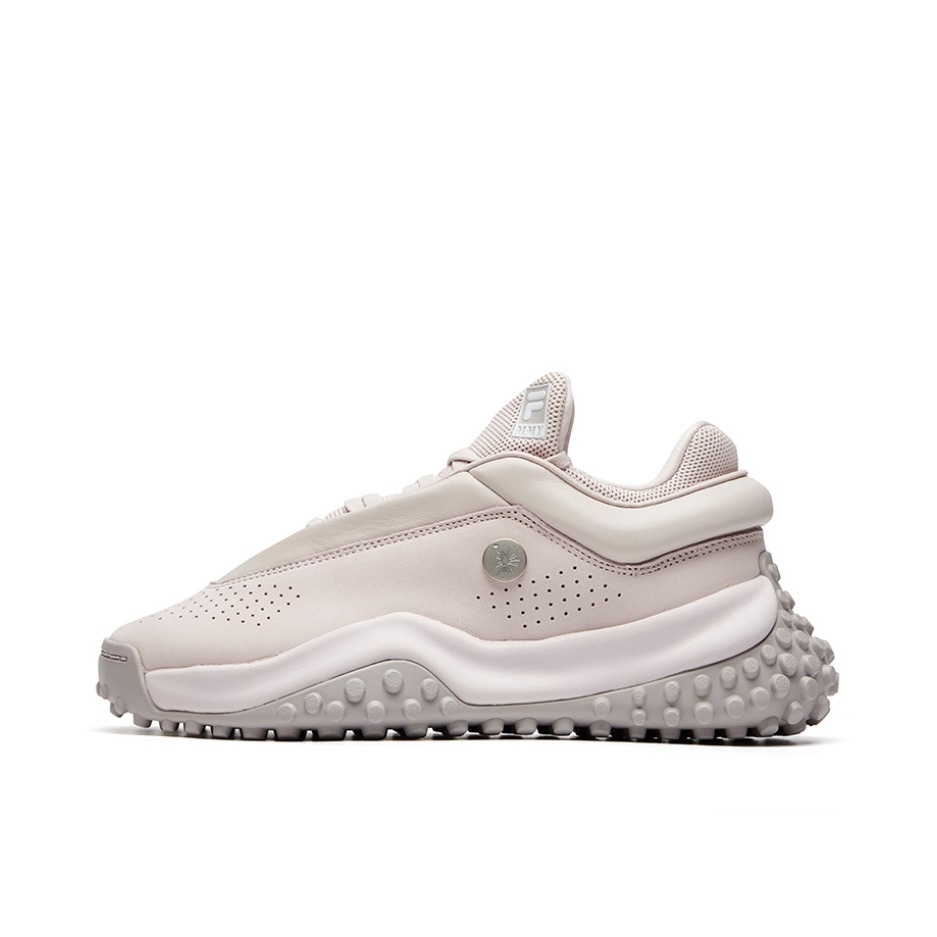 推荐商品：FILA/斐乐 x MIHARA FM-7 织物 潮流 复古 防滑耐磨 舒适透气 合成革 运动休闲鞋 MIHARA YASUHIRO联名/静紫罗兰