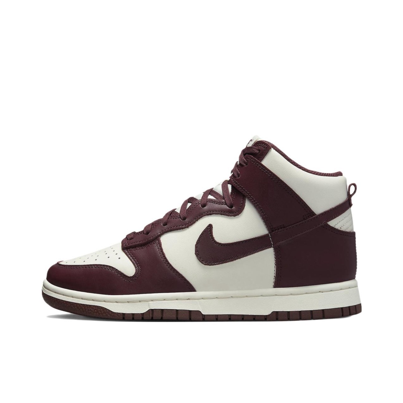 推荐商品：Nike Dunk 板鞋 经典复古百搭 高帮/白色/酒红