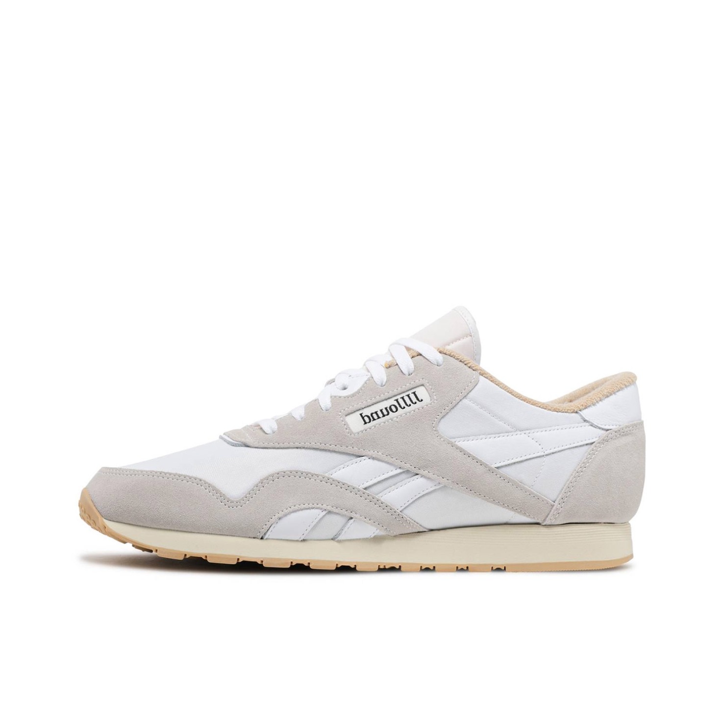 推荐商品：Reebok/锐步 Royal Nylon 运动休闲鞋 时尚潮流减震回弹防滑耐磨舒适透气复古低帮轻便 JJJJound联名/白色/米色